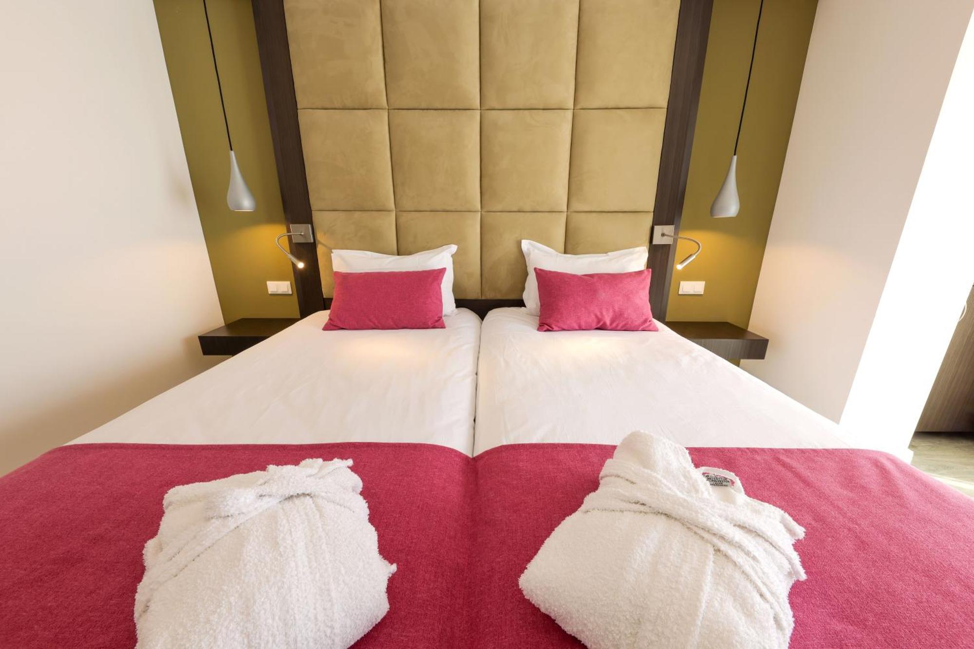 Hotel Saint Christophe 칼비 외부 사진