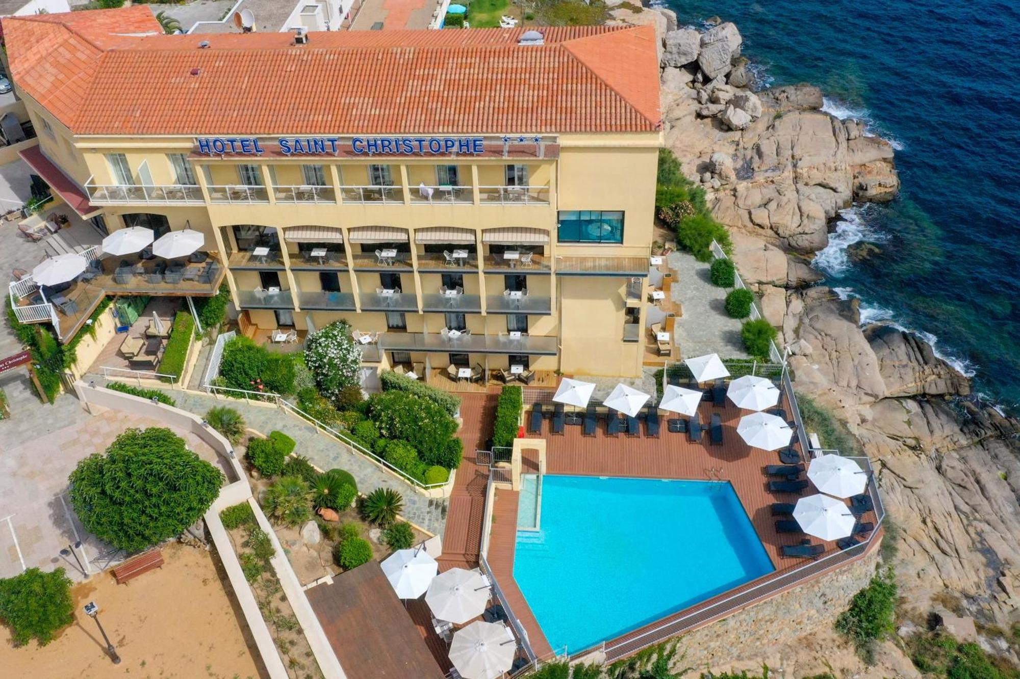 Hotel Saint Christophe 칼비 외부 사진