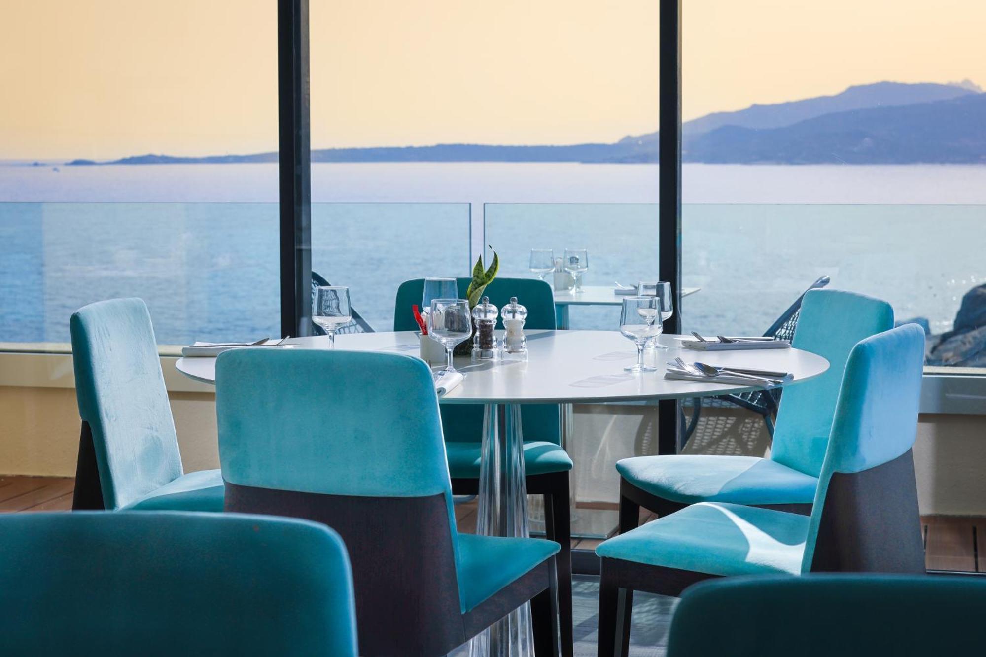 Hotel Saint Christophe 칼비 외부 사진