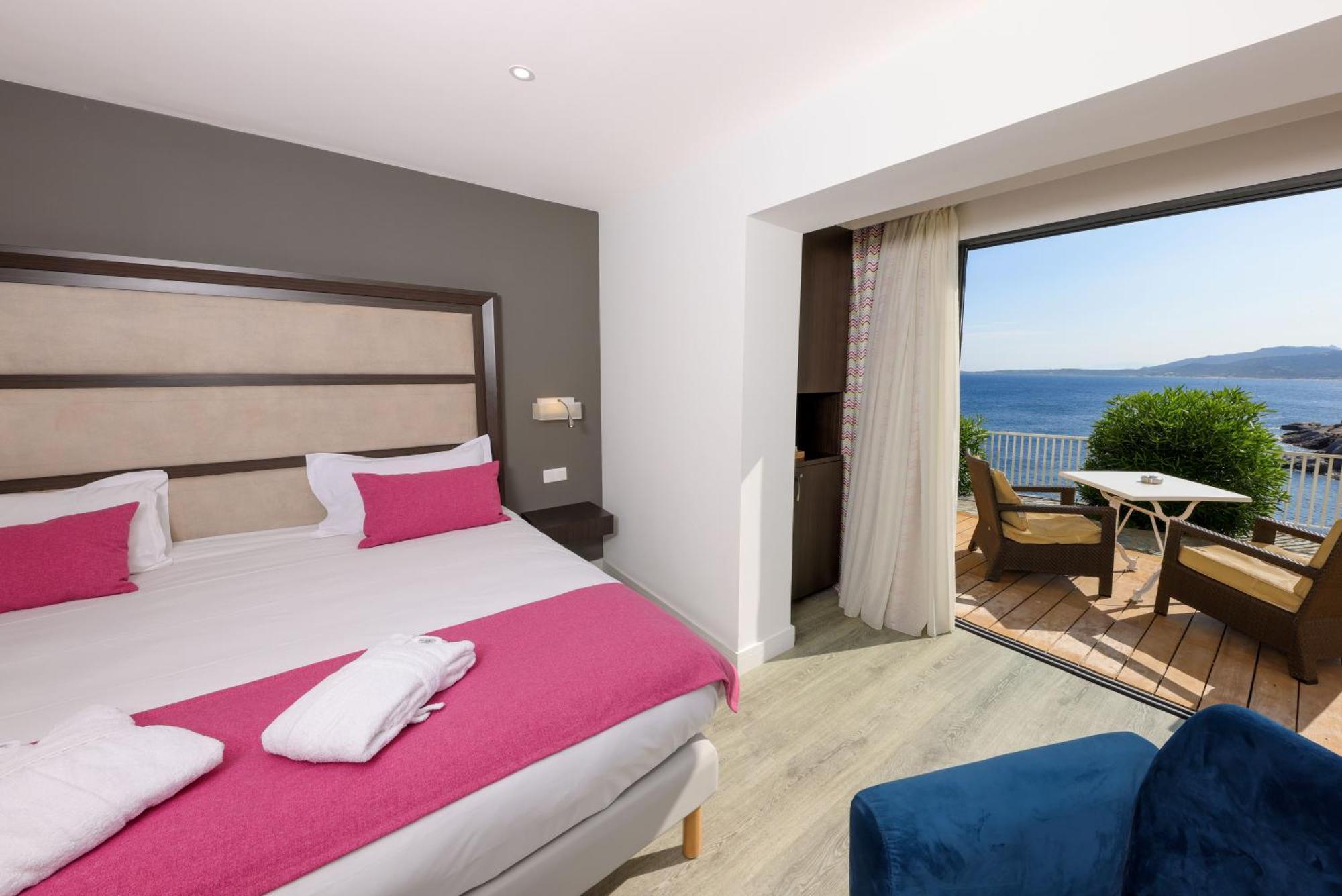 Hotel Saint Christophe 칼비 외부 사진