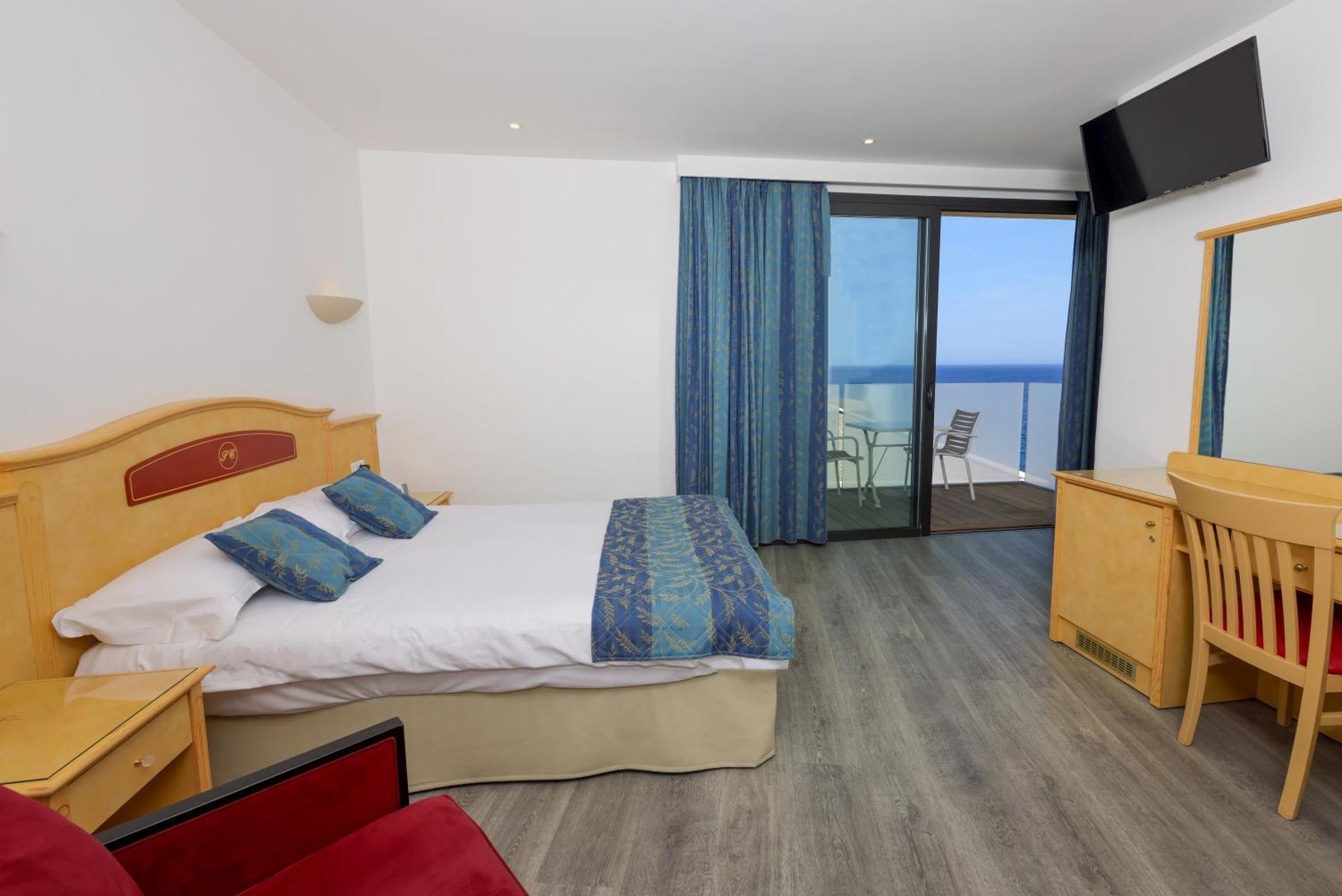 Hotel Saint Christophe 칼비 외부 사진