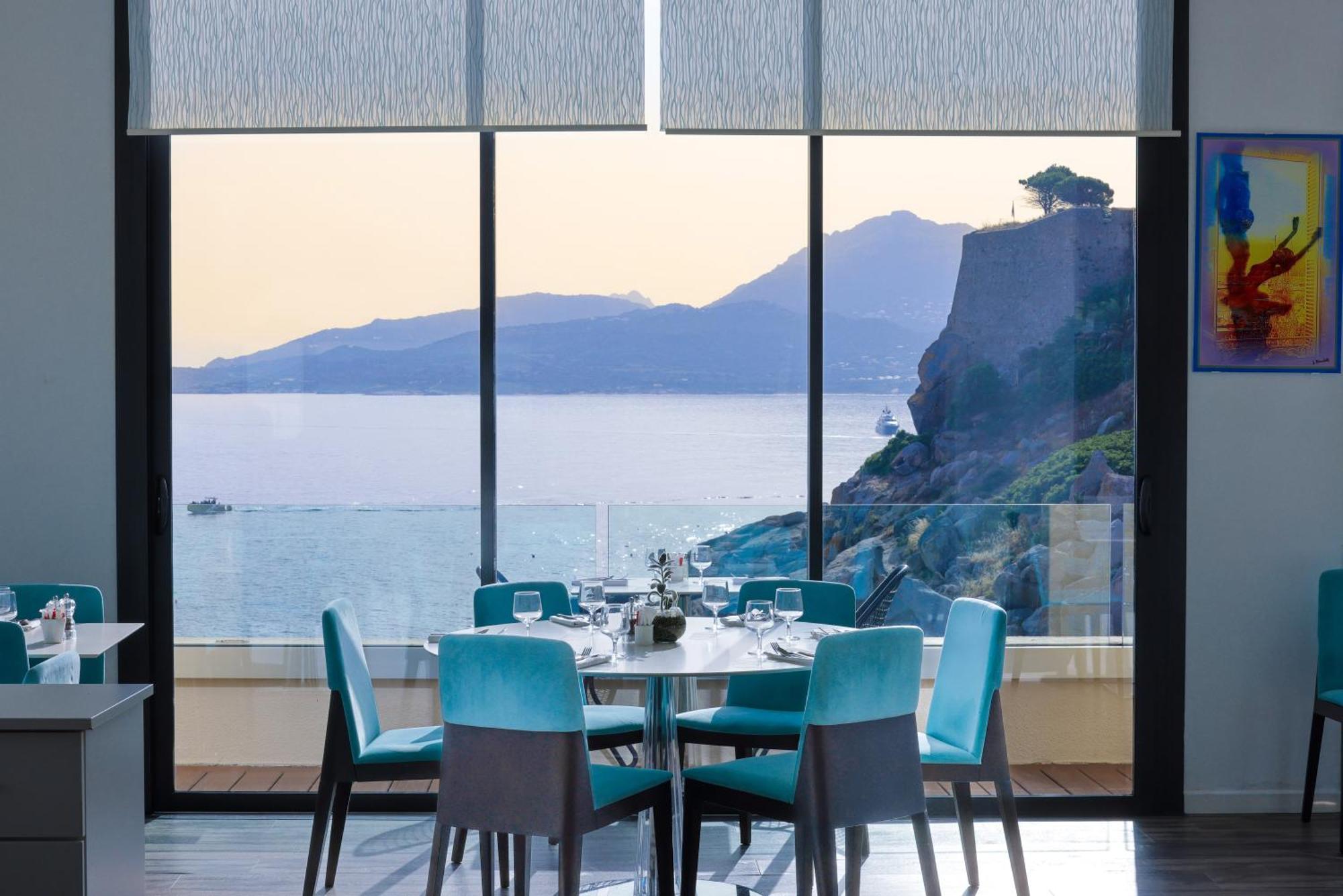 Hotel Saint Christophe 칼비 외부 사진